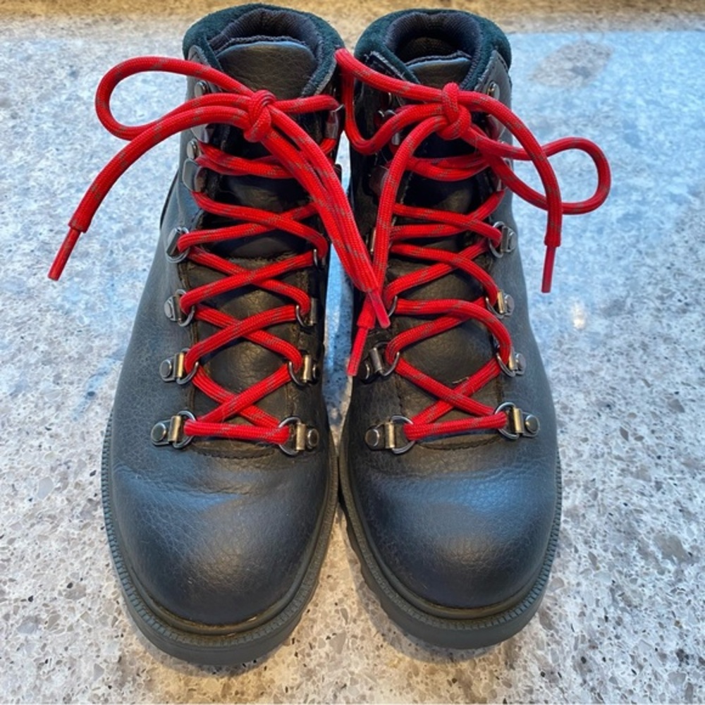 Sorel Madison Hiker Kids Boots Black and Red